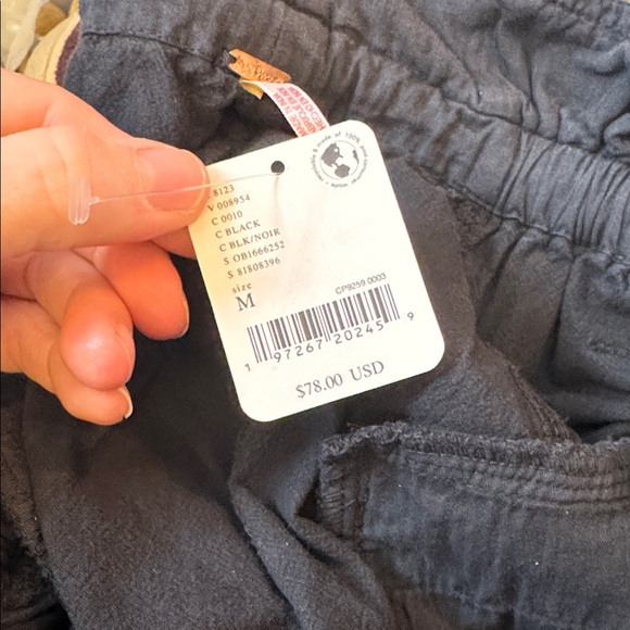 *NEW* FREE PEOPLE RUNYON HAREM PANTS OVERSIZED MEDIUM - Picture 2 of 8